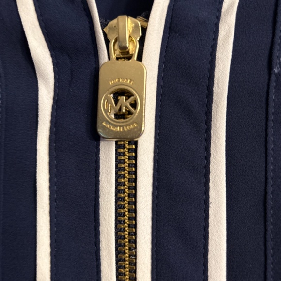 Michael Kors 1/2 Zip Blouse - Picture 3 of 3